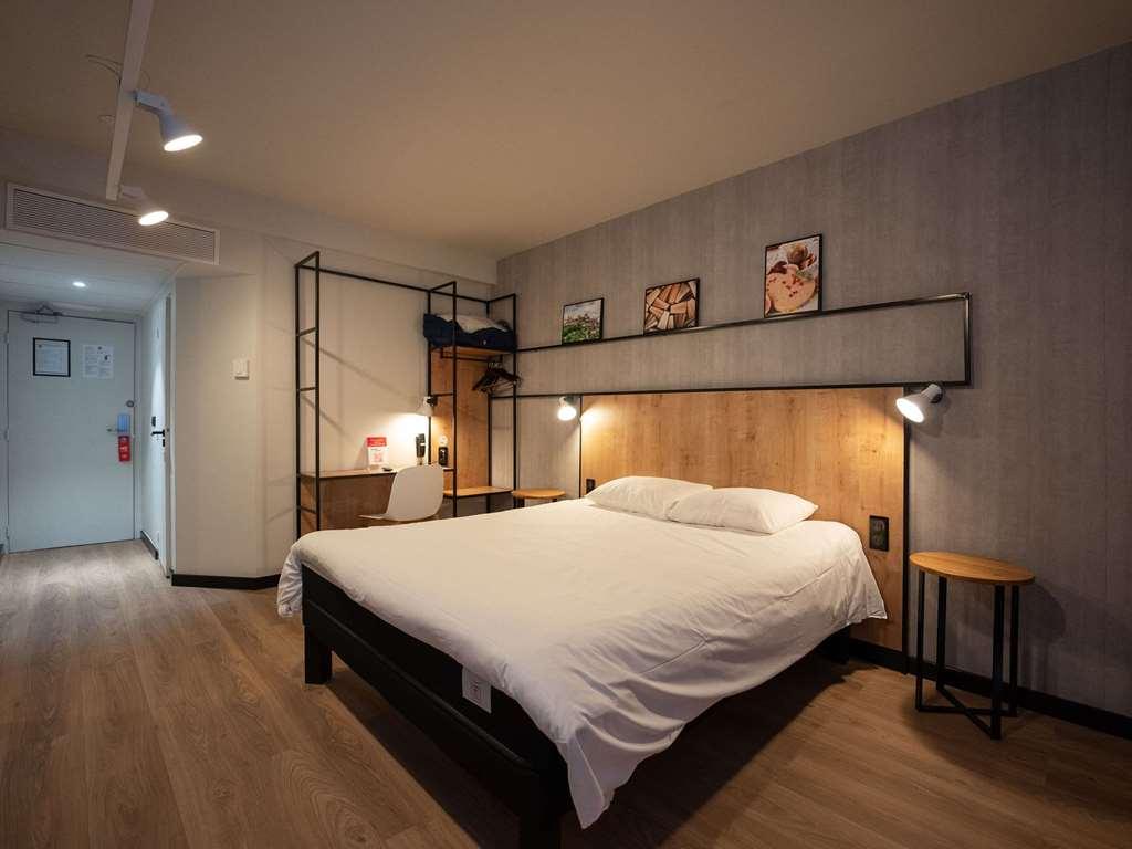 Ibis Brive Centre Hotel Kamer foto